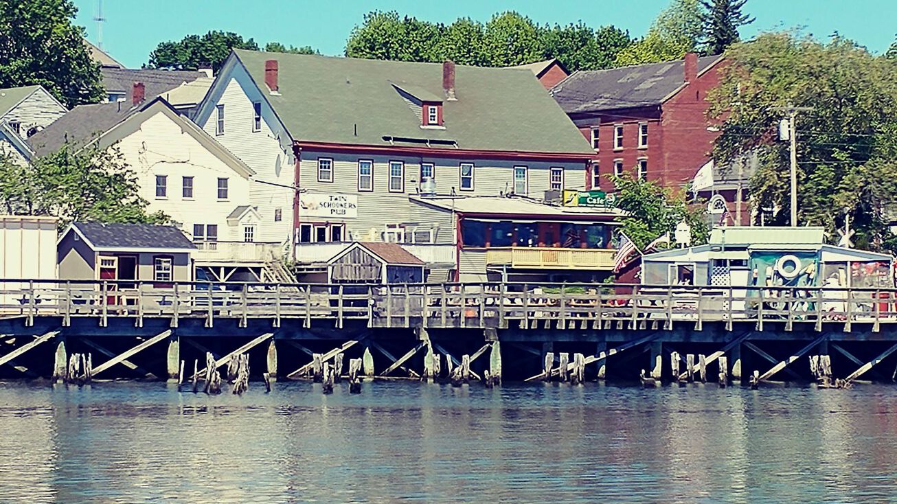 45 Water St, Wiscasset, ME 04578