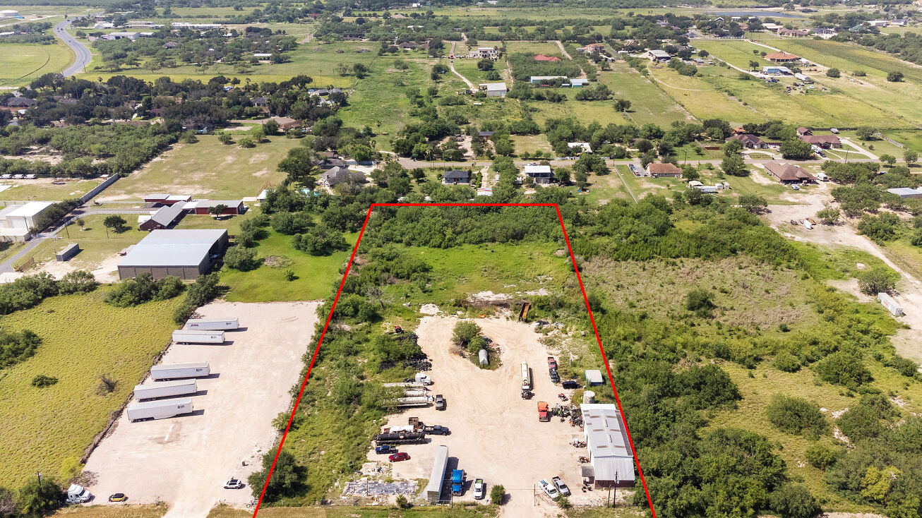 4605 Mile 8 1/2 Rd, Edinburg, TX 78541
