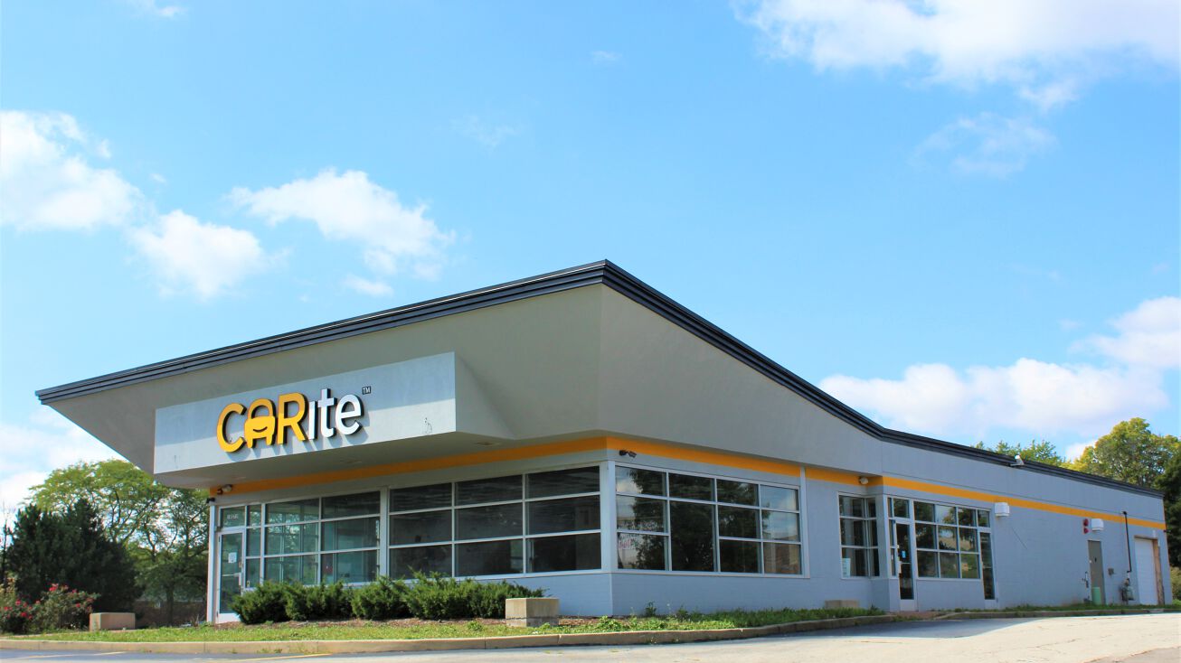 10S710 Kingery Kingery Hwy, Willowbrook, Willowbrook, IL 60527