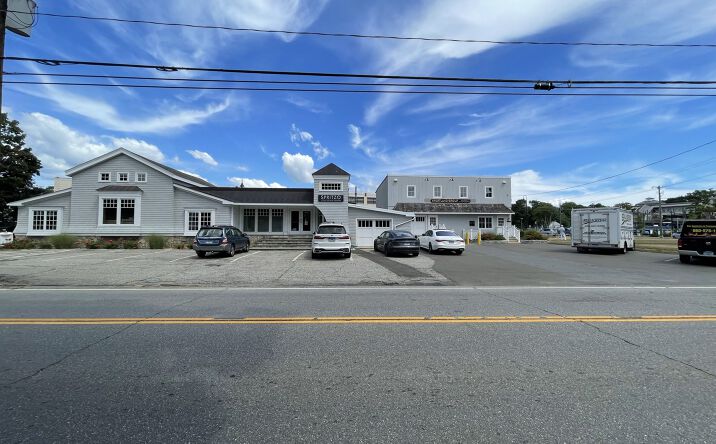 Pictures of Retail property located at 27 W Main St, Clinton, CT 06413 for sales - image #1