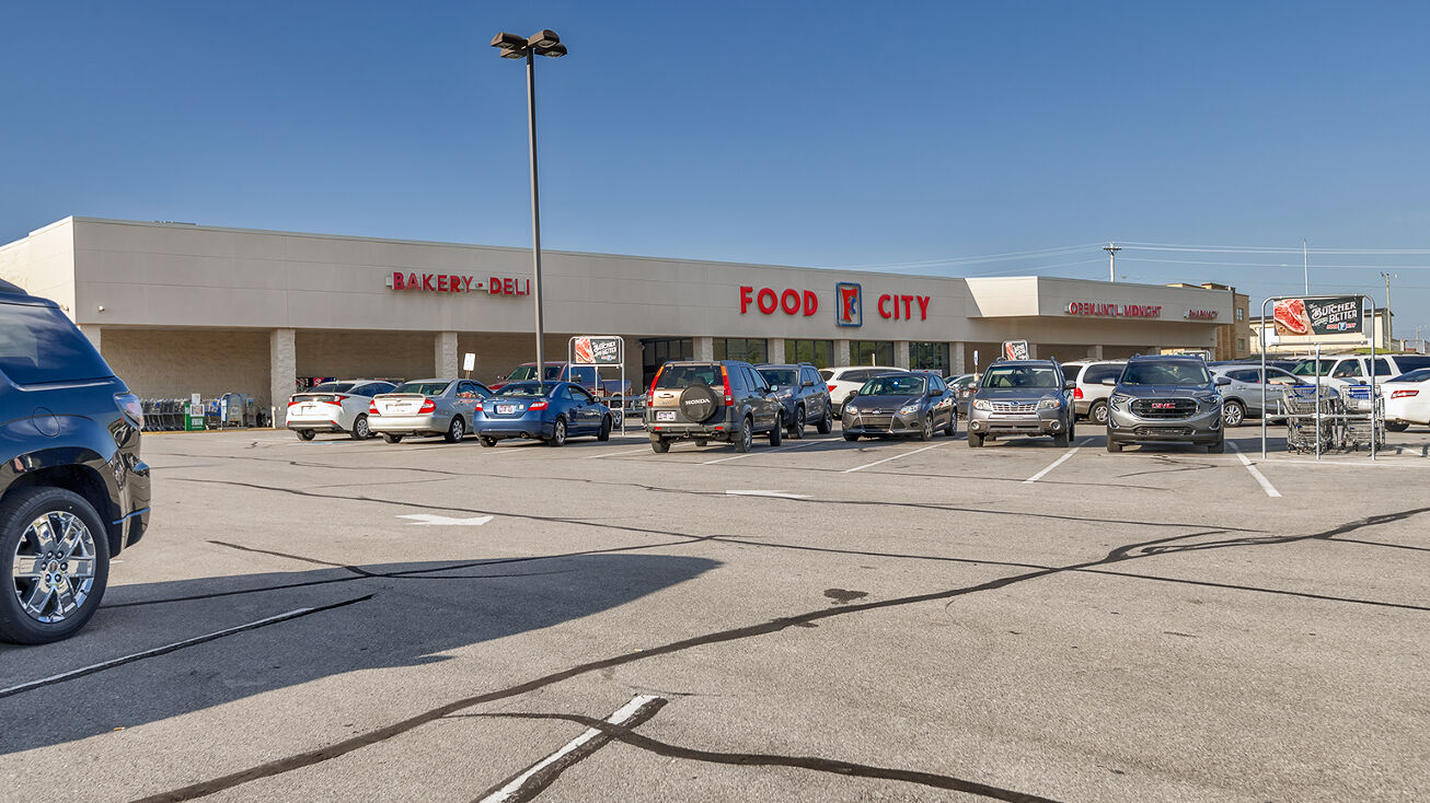 905 Snapps Ferry Rd, Greeneville, TN 37745