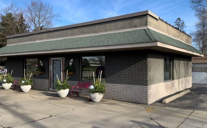 3381 Highland Rd, Waterford Twp, MI 48328 - Retail Property for Sale ...