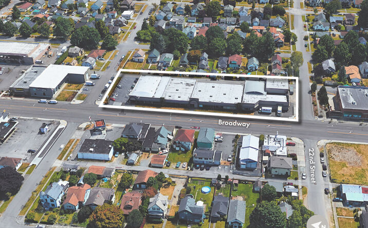Pictures of Land, Mixed Use, Retail property located at 2105 Broadway, Everett, WA 98201 for comps - image #1