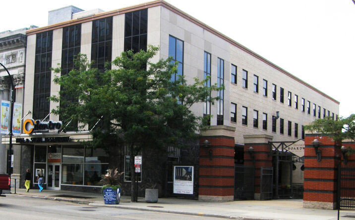 Pictures of Mixed Use property located at 326 S. Main St, Akron, OH 44308 for sales - image #1