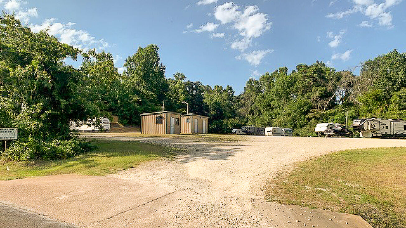 405 Navarro Rd, Crockett, TX 75835 Land for Sale 7 Acres