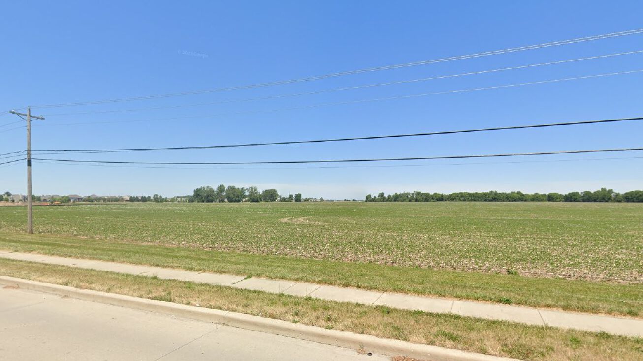 9070 E 56th St, Brownsburg, IN 46112