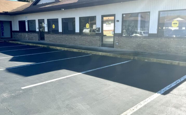 Pictures of Retail, Office property located at 2335 S Ridgewood Avenue, South Daytona, FL 32119 for sales - image #1