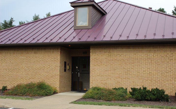 Pictures of Office property located at 418 Chatham Square Office Park, Fredericksburg, VA 22405 for comps - image #1