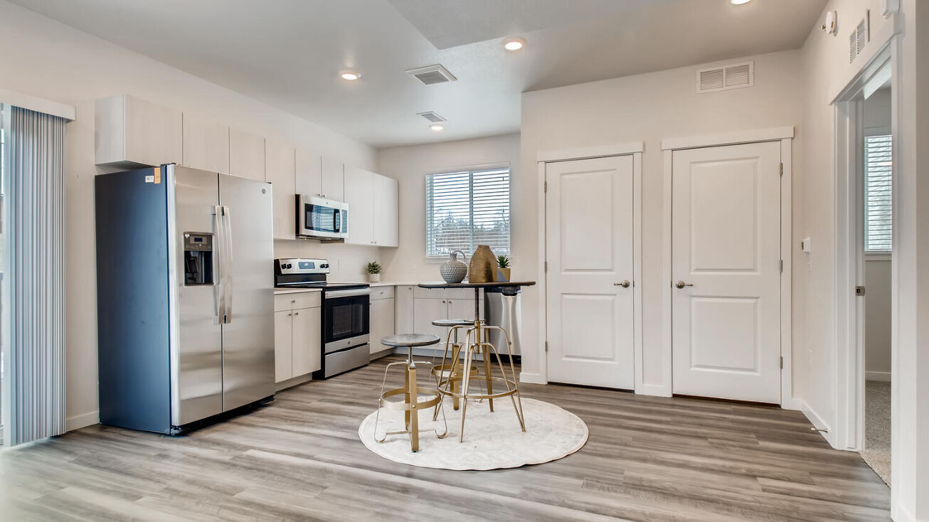 1091 Carr St, Lakewood, CO 80214