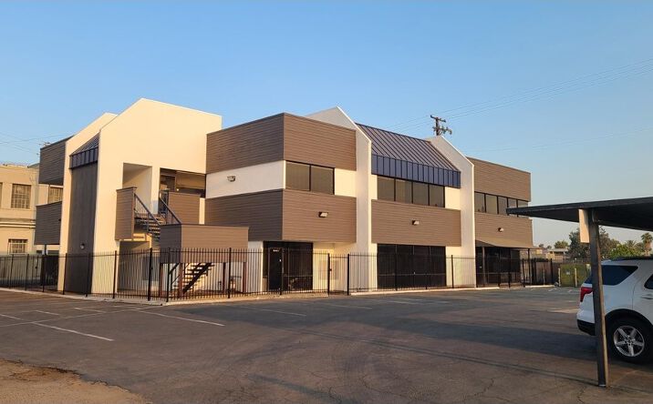 Pictures of Office property located at 1326 H St, Bakersfield, CA 93301 for sales - image #1