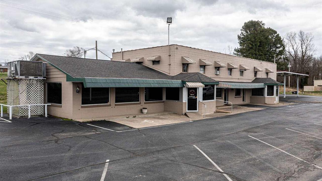 Pictures of Retail property located at 5970 Hwy 51 South, Arlington, KY 42021 for sales - image #1