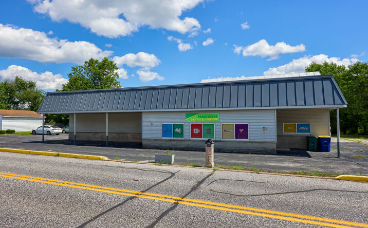 Pictures of Office property located at 5615 Susquehanna Trail, Manchester, PA 17345 for comps - image #1