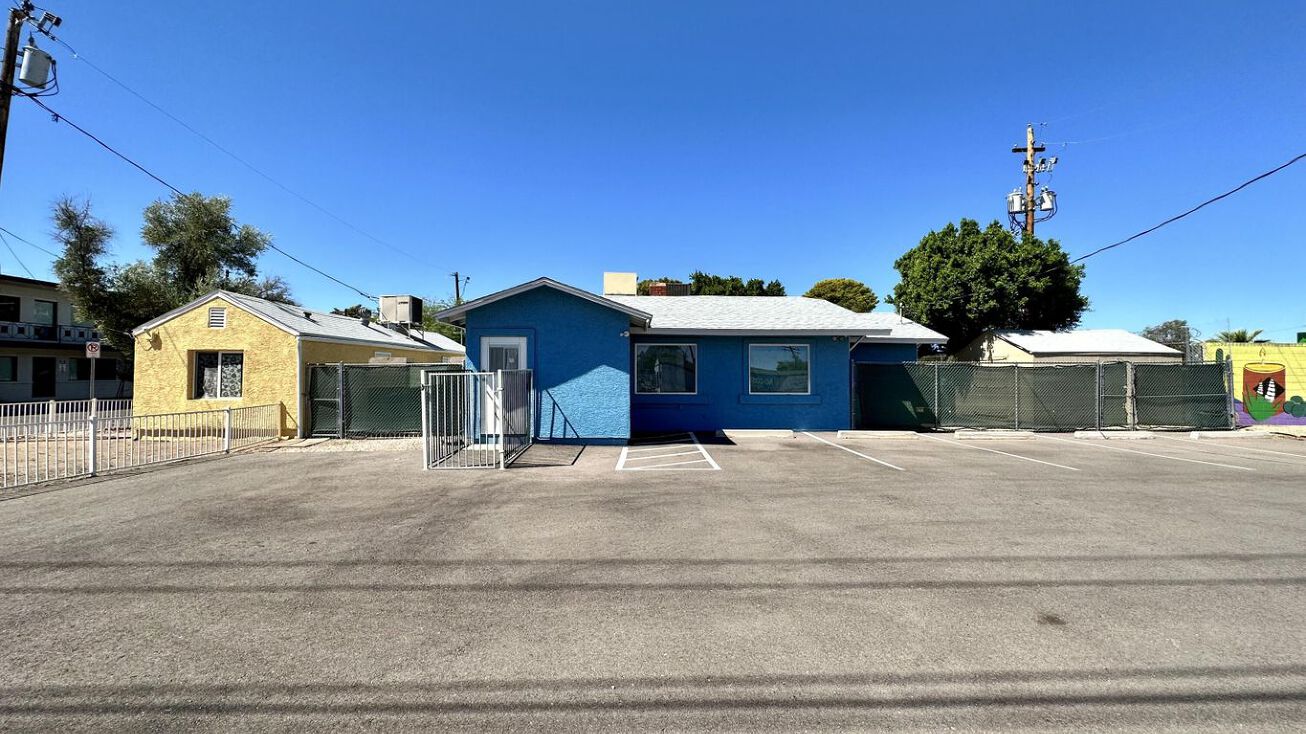 1544 E Mitchell Dr, Phoenix, AZ 85014 Retail Property for Sale Mitchell