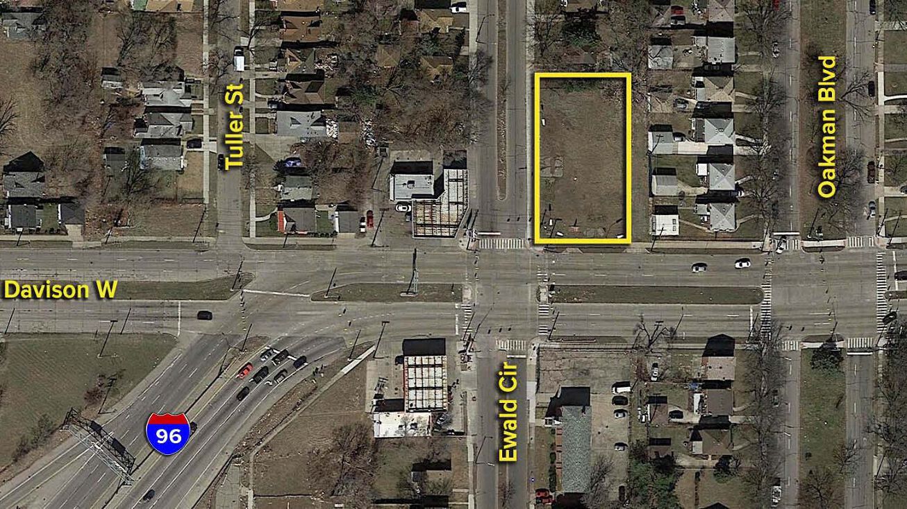 7480 W Davison St, Detroit, MI 48238