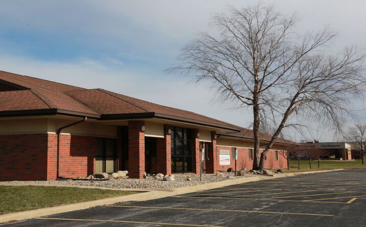 Pictures of Office property located at 101 South Country Fair Drive, Champaign, IL 61821 for comps - image #1