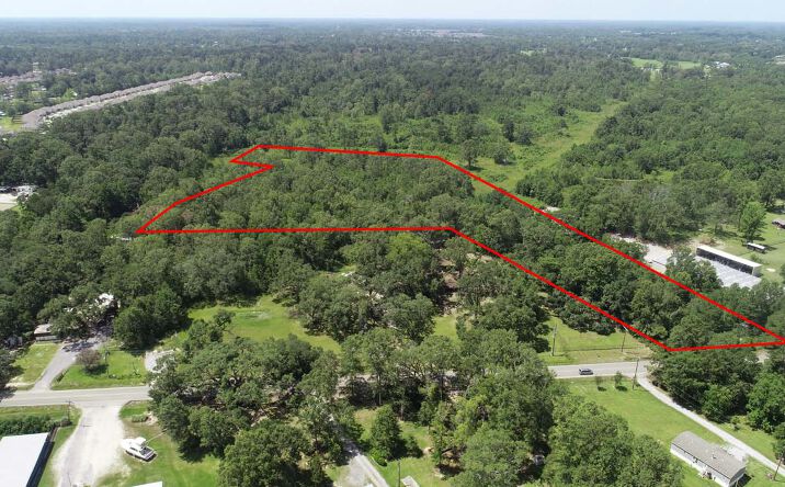Pictures of Retail, Land property located at 42720 LA-42, Prairieville, LA 70769 for sales - image #1