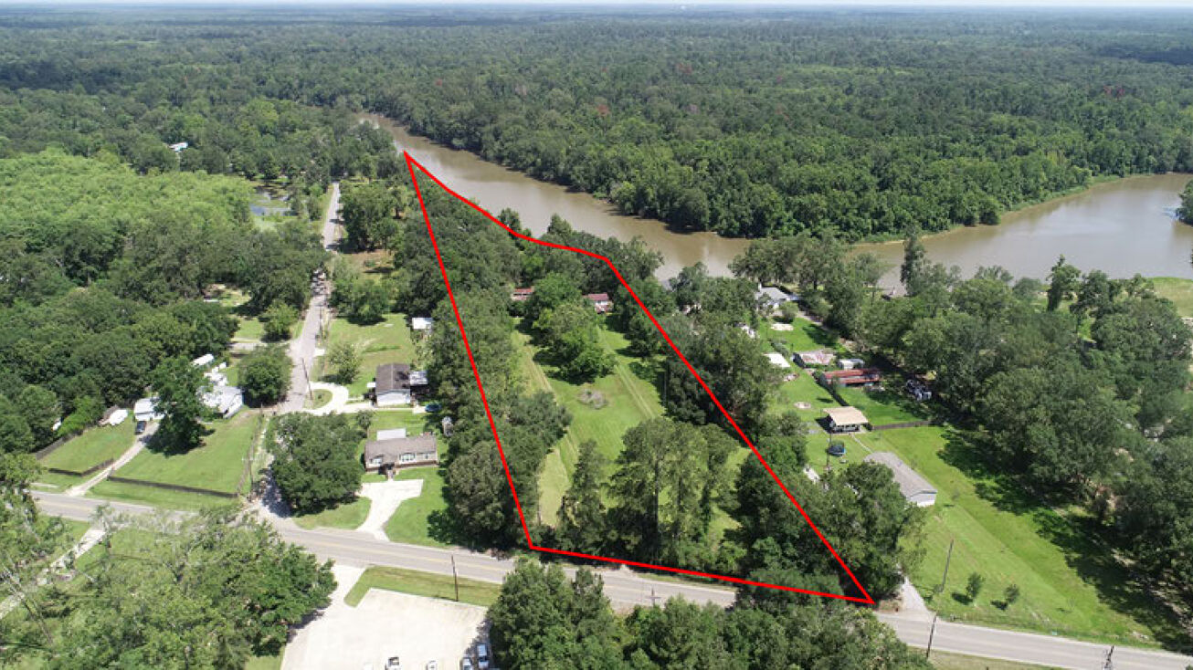 42728 LA42, Prairieville, LA 70769
