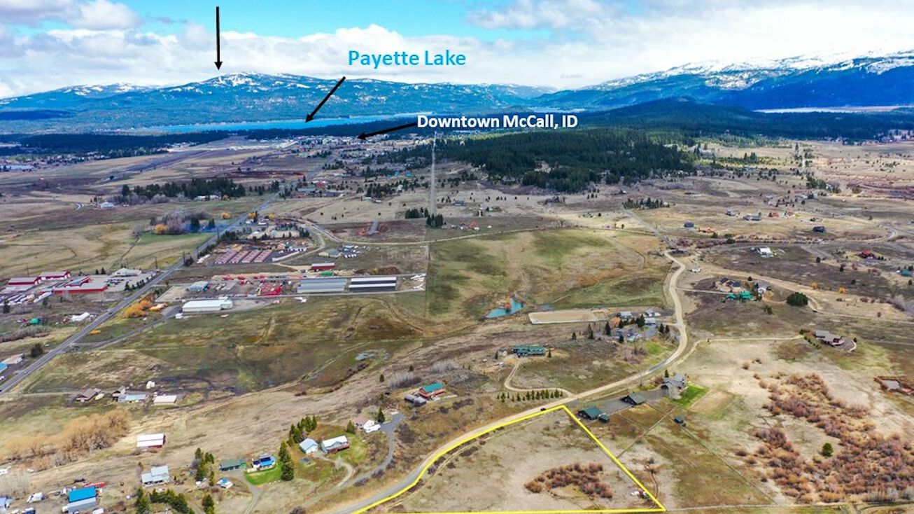 33 Knob Hill Dr, McCall, ID 83638