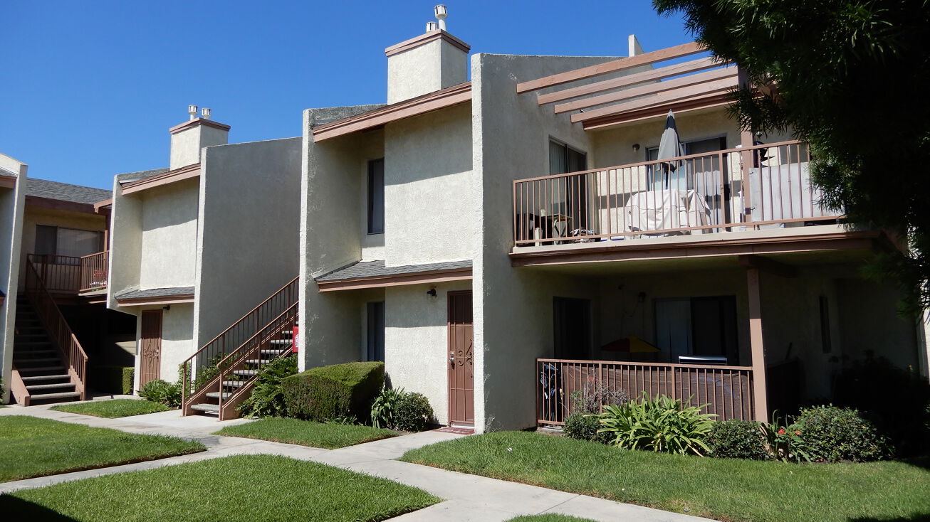 13811 Cherry St, Westminster, CA 92683