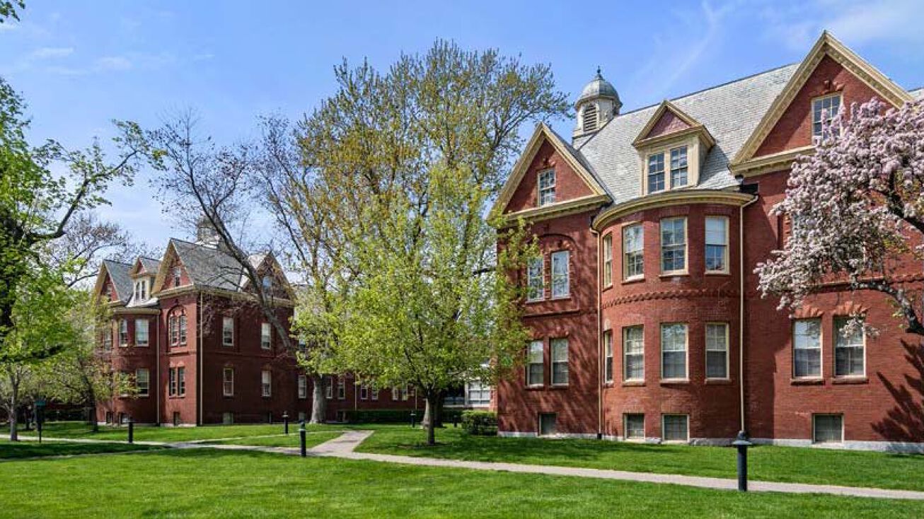 23 Chestnut St, Foxborough, MA 02035 Multifamily Property for Sale