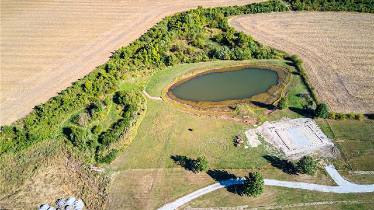 411 King Street, East Lynne, MO 64743