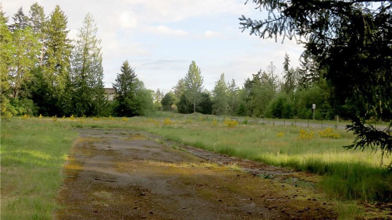 5402 208th St E, Spanaway, WA 98387