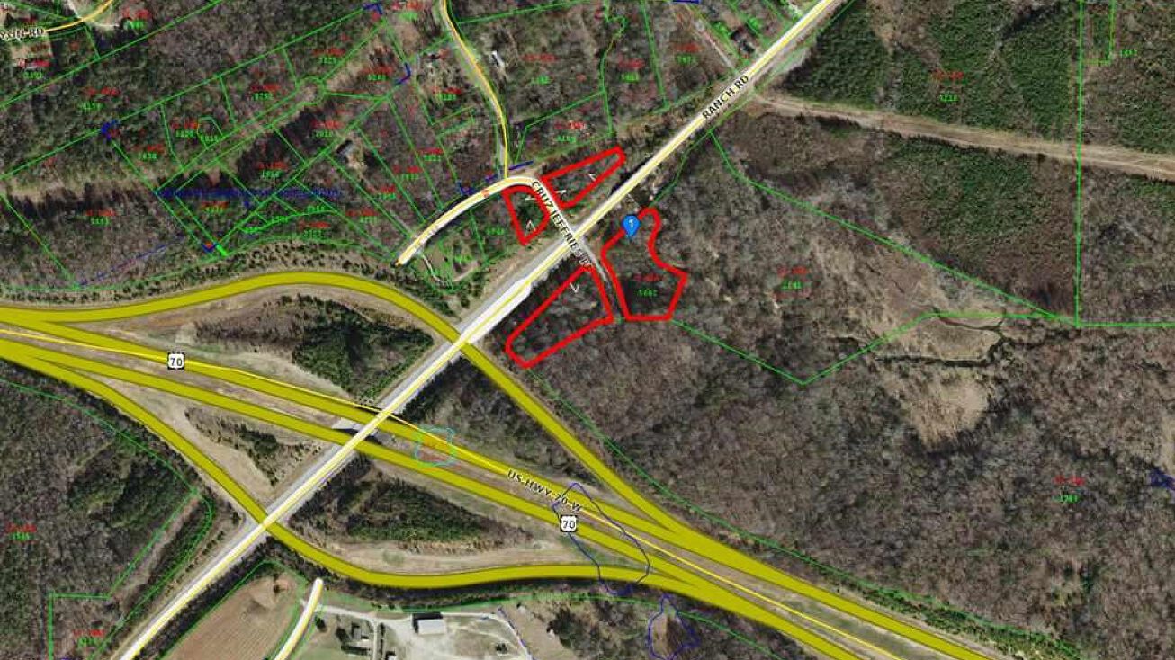 Ranch Rd, Clayton, NC 27520