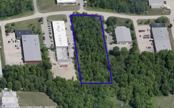 Pictures of Land property located at 2844 Westway Dr, Brunswick, OH 44212 for comps - image #1