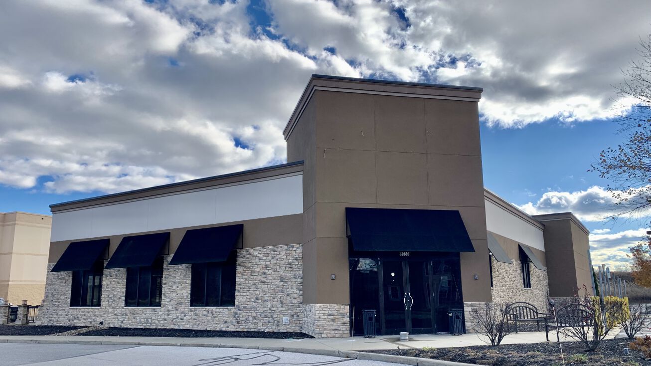 5989 Canal Rd, Valley View, OH 44125