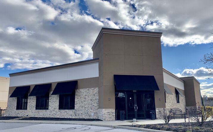 Pictures of Retail property located at 5989 Canal Rd, Valley View, OH 44125 for sales - image #1