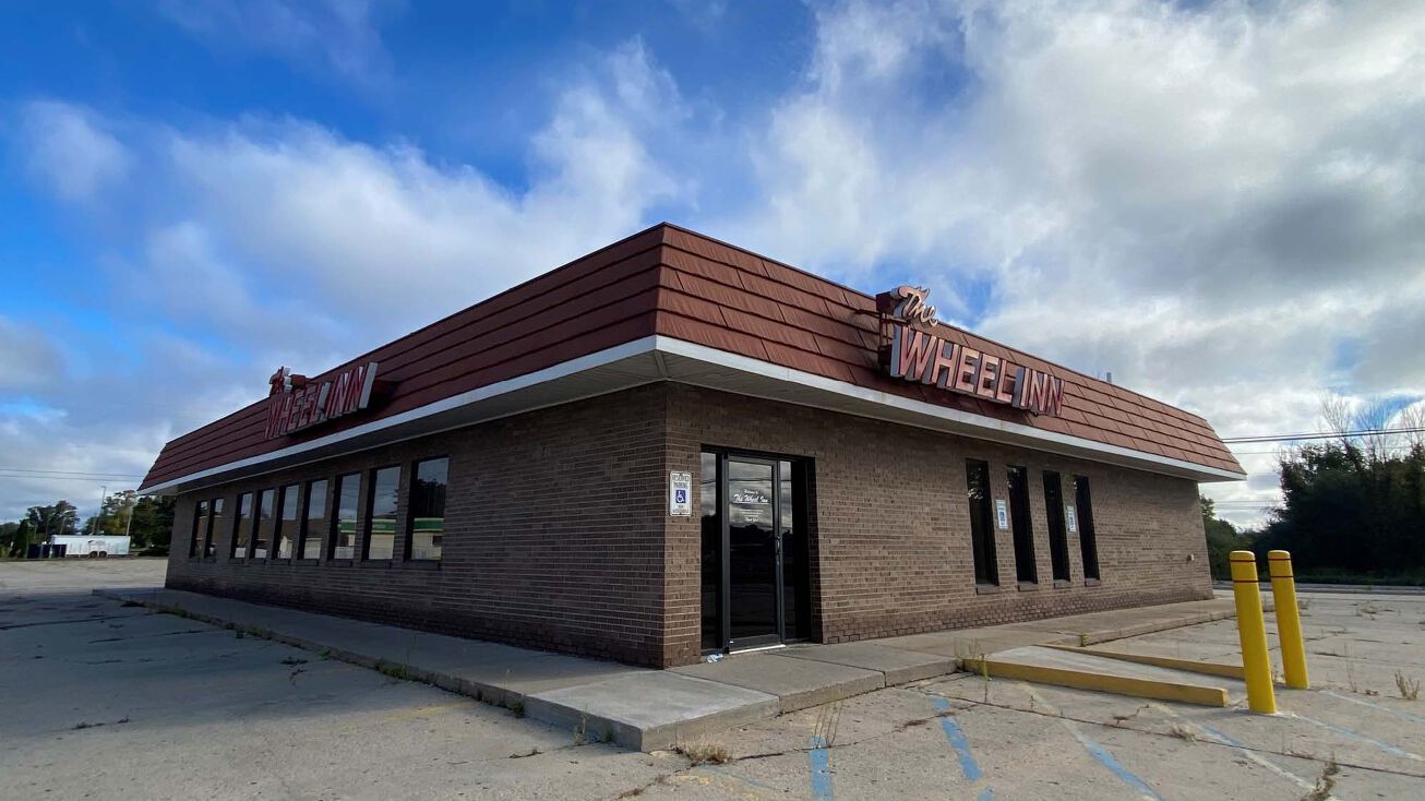 1825 Old U.S. 27, Saint Johns, MI 48879