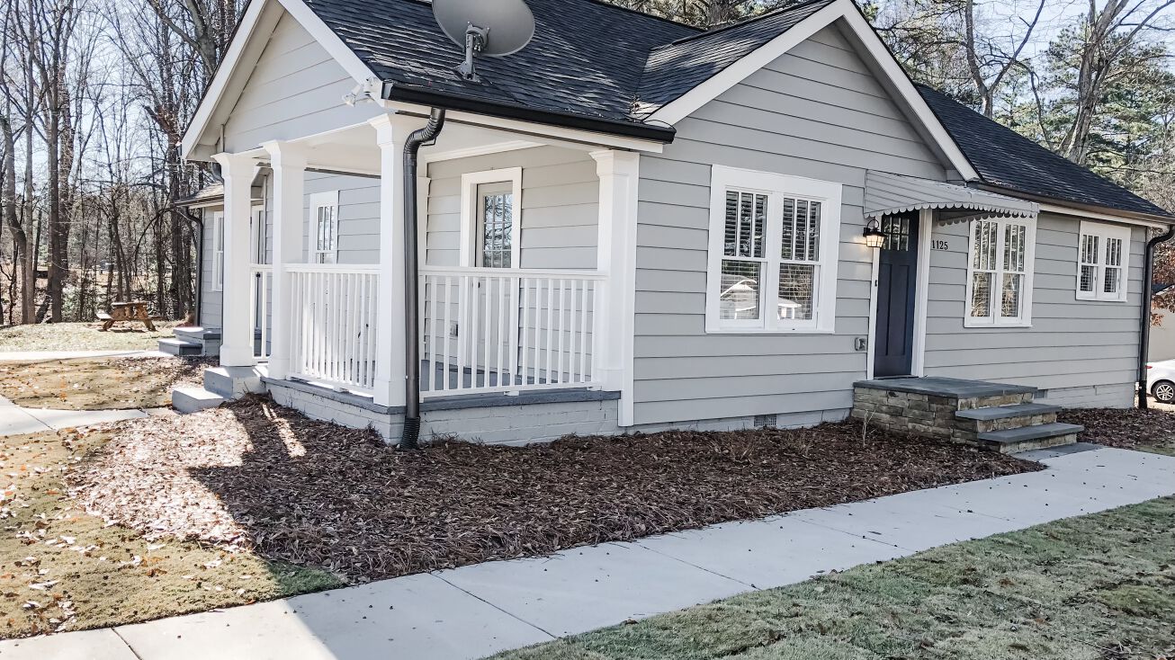 1125 Whitehead Rd, Buford, GA 30518