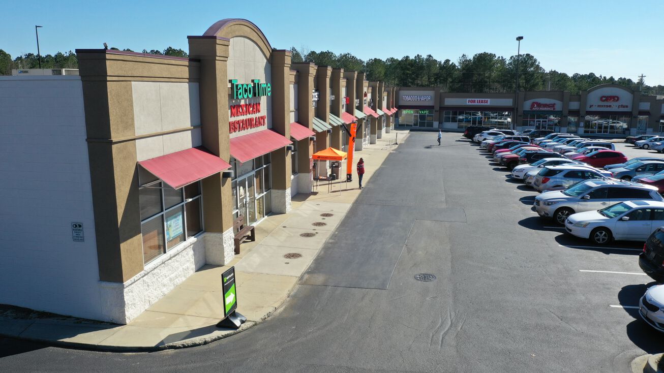 Walmart garners shop ferry auto center