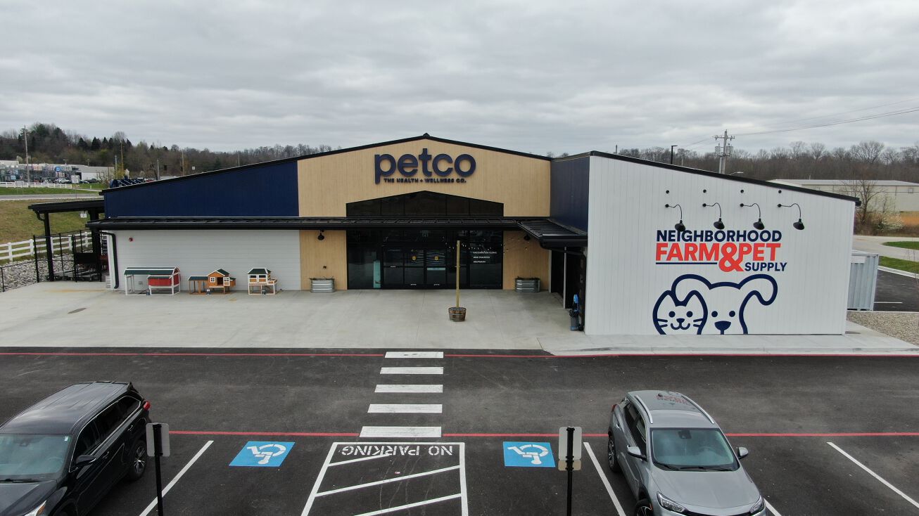 Petco supply shop