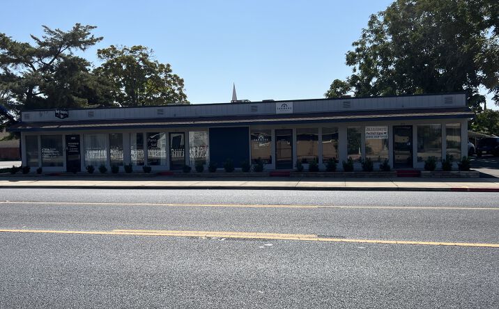 353 W F St, Oakdale, CA 95361 - Retail Property for Sale - 353-371 West ...