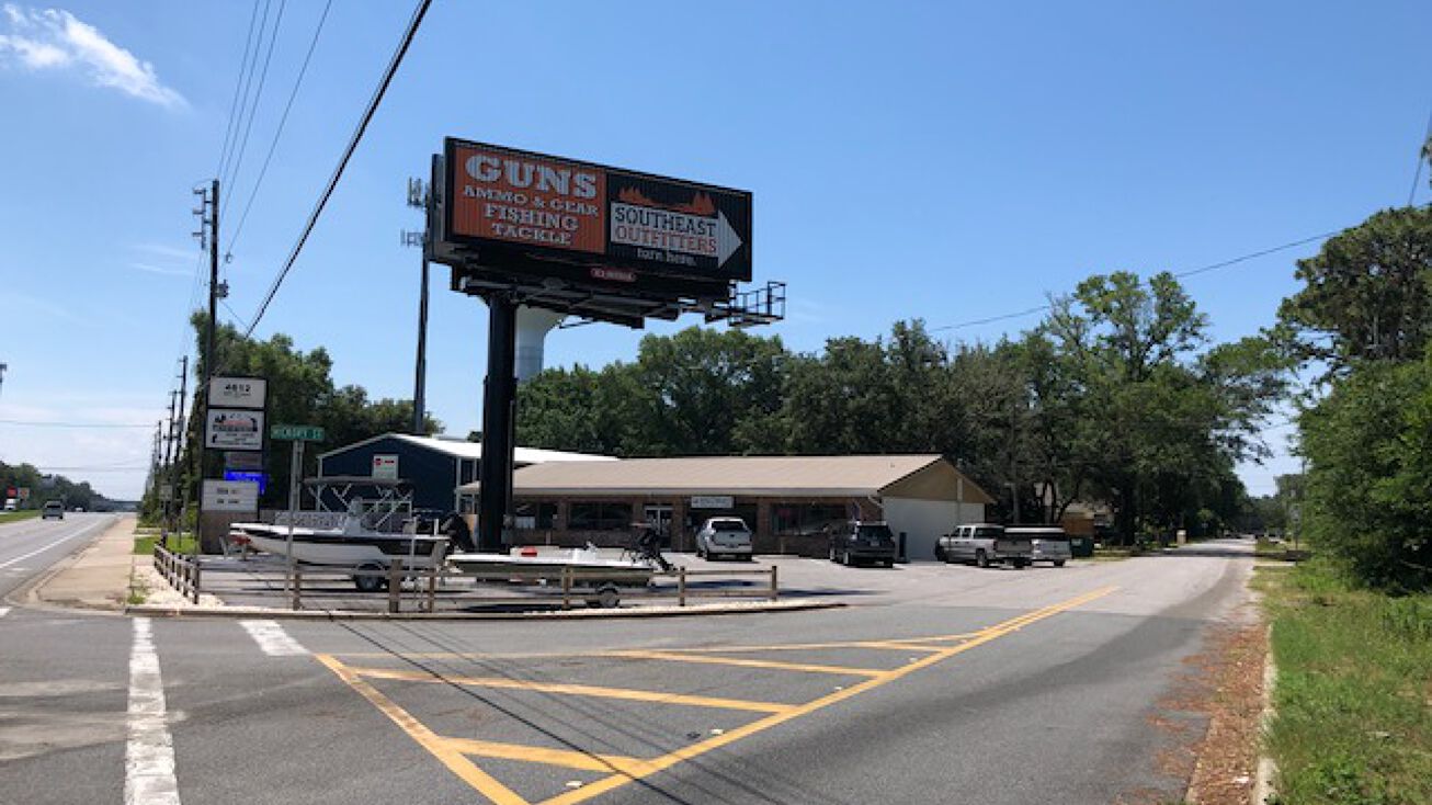 4612 E 20, Niceville, FL 32578