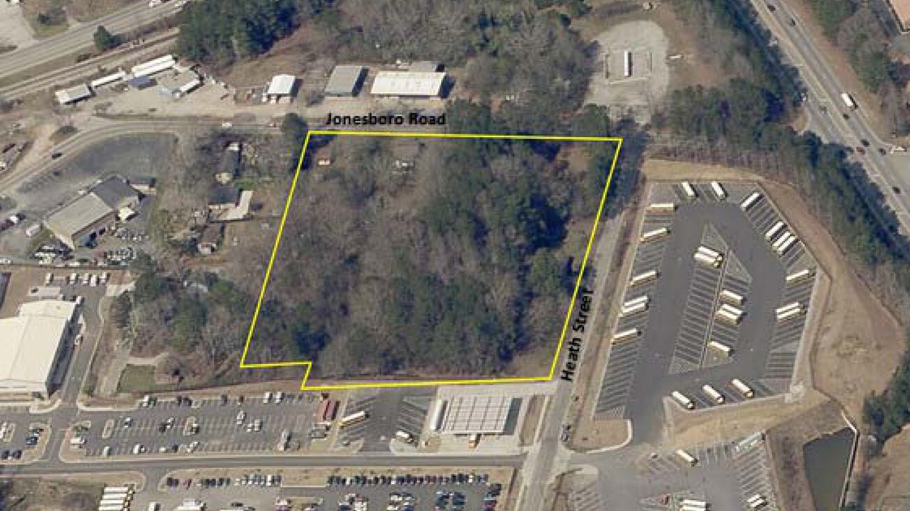 151 Jonesboro Rd, Fairburn, GA 30213