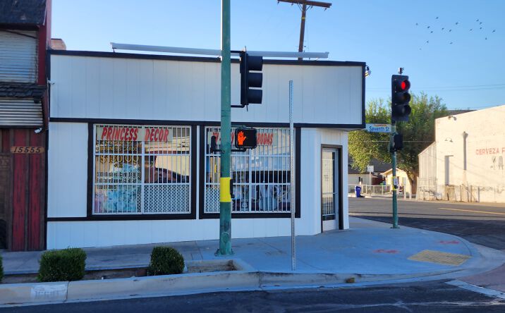 Pictures of Mixed Use, Retail property located at 15551 7th St, Victorville, CA 92395 for sales - image #1