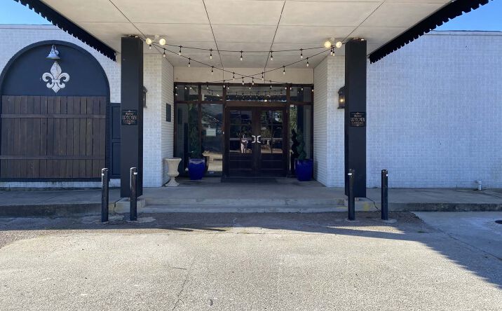 Pictures of Office, Special Purpose property located at 1639 Ryan St, Lake Charles, LA 70601 for sales - image #1
