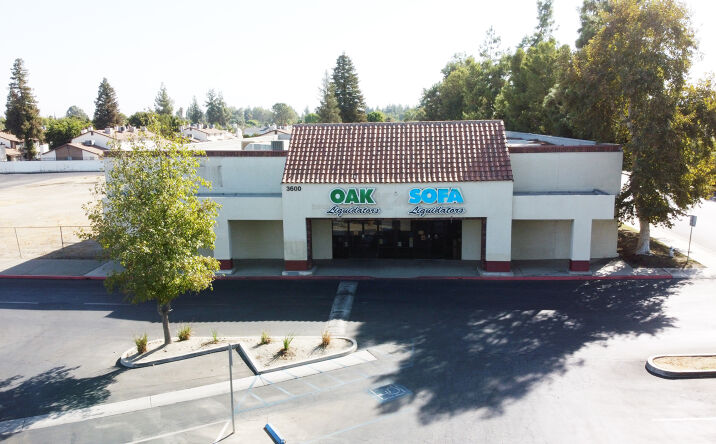 Pictures of Retail property located at 3600 Stine Rd, Bakersfield, CA 93309 for comps - image #1