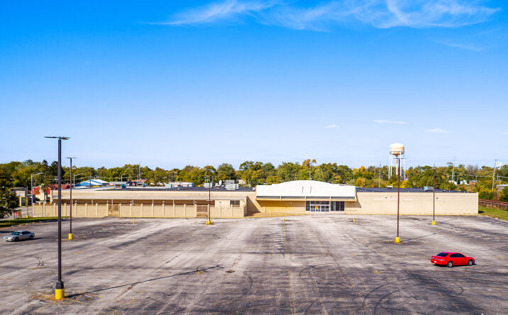 Pictures of Retail property located at 3231 Chicago Rd, Steger, IL 60475 for comps - image #1