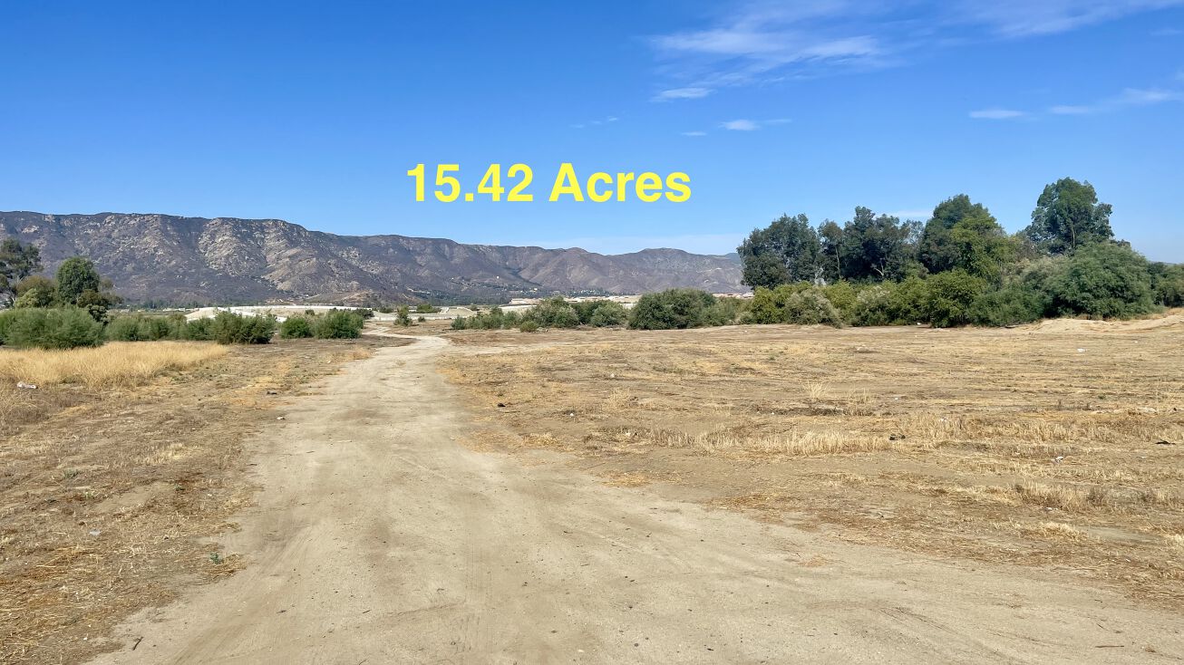 Mission Trail, Lake Elsinore, CA 92595 Hospitality Property for Sale