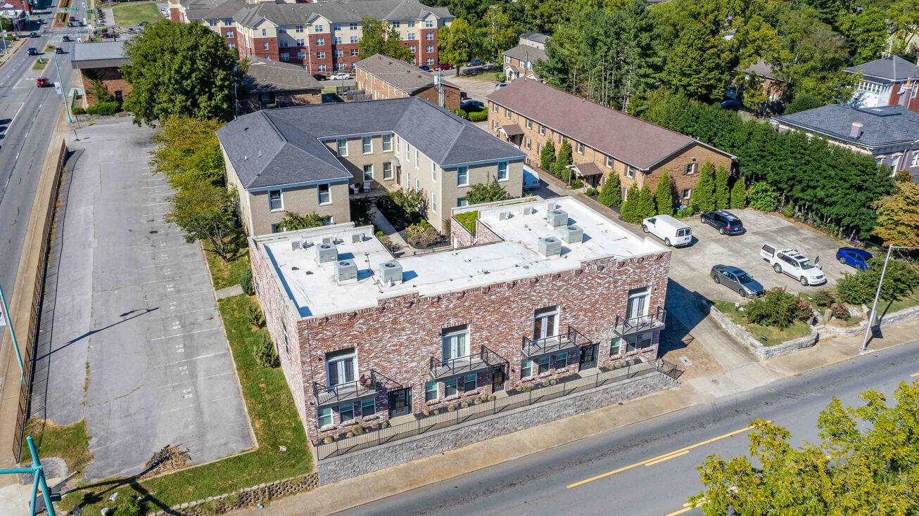 611 Madison St, Clarksville, TN 37040