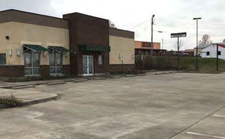 Pictures of Retail property located at 3491 S Danville Bypass, Danville, KY 40422 for comps - image #1