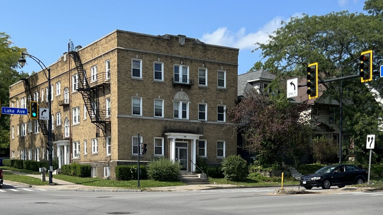 865 Lake Ave, Rochester, NY 14613