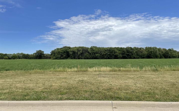 Pictures of Land property located at Lot 13 Parkway Ave, Elkhart, IN 46516 for sales - image #1