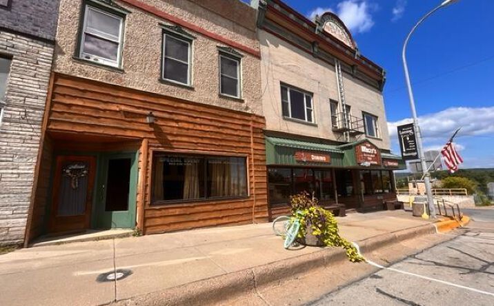 Pictures of Retail, Business for Sale property located at 200 Main St, Lansing, IA 52151 for sales - image #1