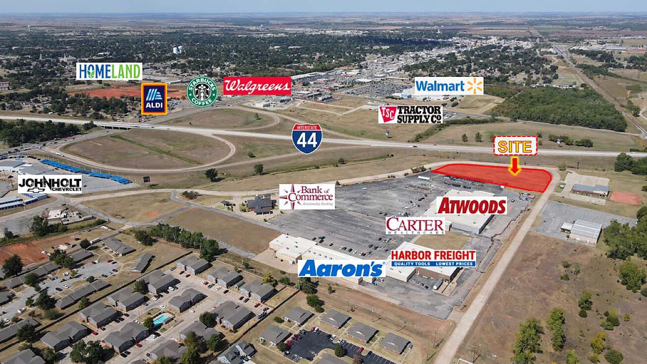 Ponderosa Dr & Valley View Dr, Chickasha, OK 73018