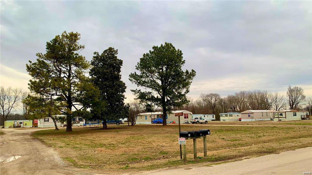 1479 Old Hwy 67, Neelyville, MO 63954