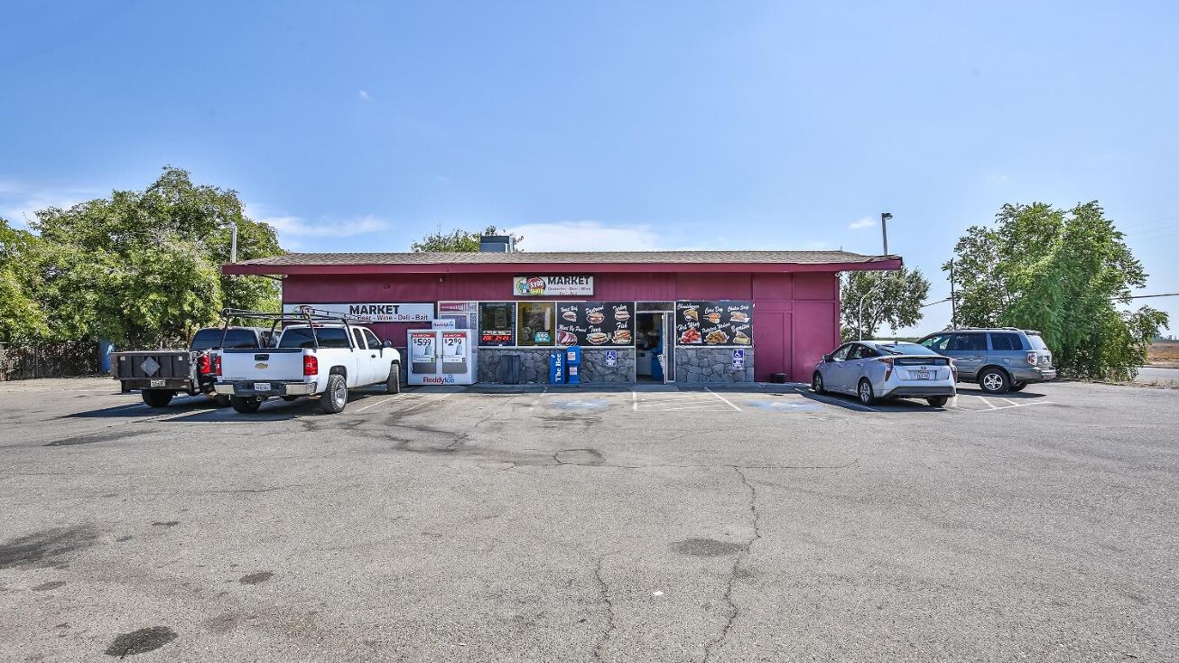 Rd 6, Dunnigan, CA 95937 Retail Property for Sale One Stop Shop